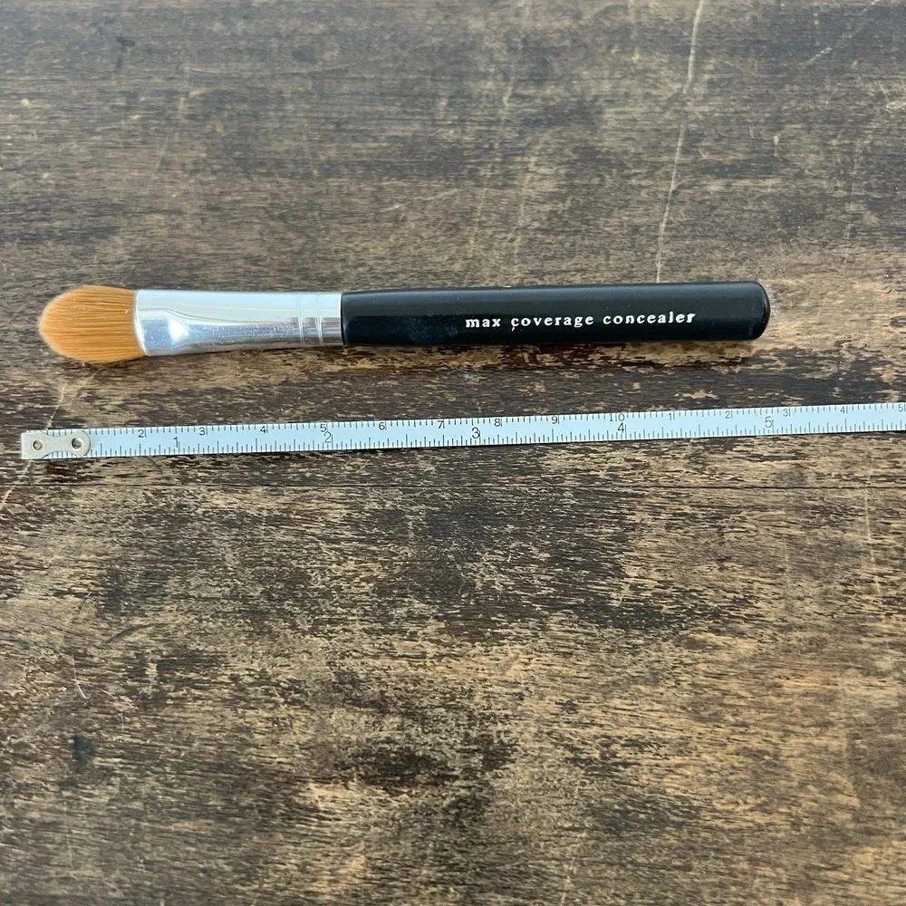 BareMinerals iD|Bare Escentuals‎ Max Coverage Concealer Brush Full Sz No Box